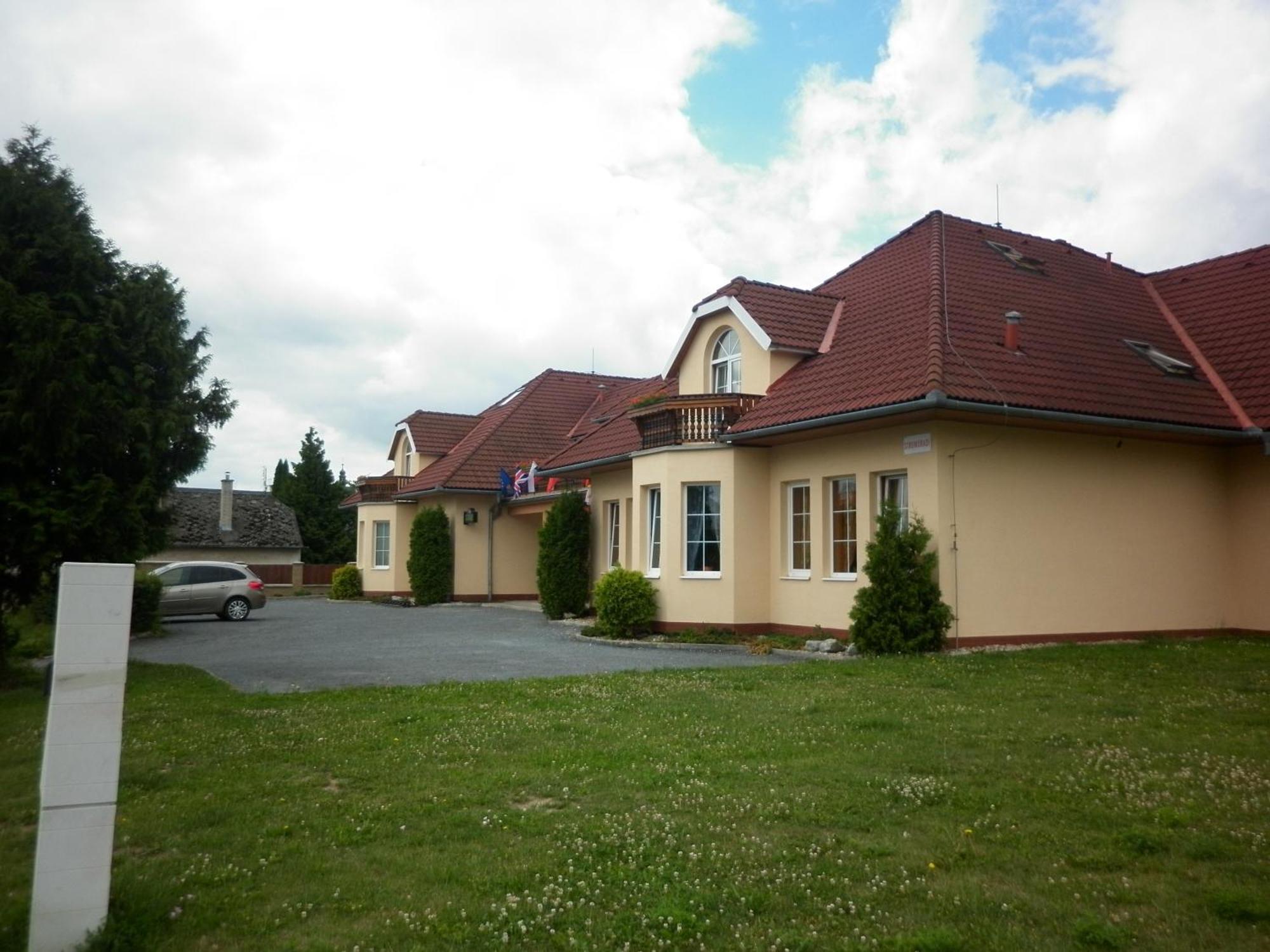 Hotel Aldo Uničov Exterior foto